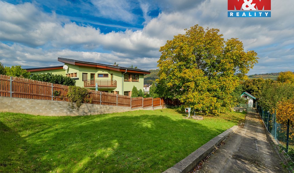 Prodej stavebního pozemku 729 m², Bystřany – náhled fotky 2