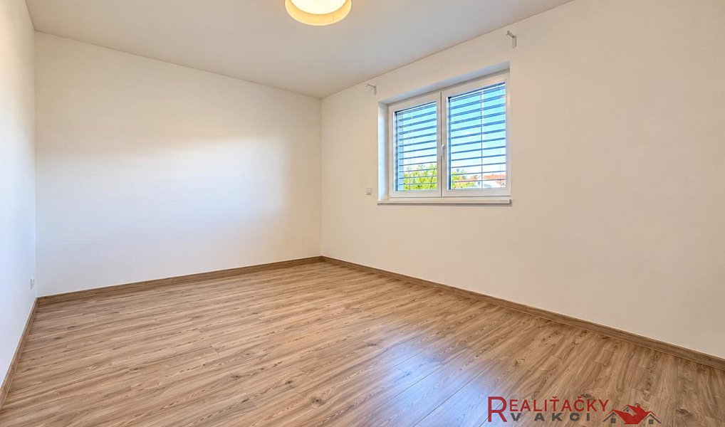 Prodej domu 208 m² s pozemkem 848 m², Dolní Dunajovice – náhled fotky 14