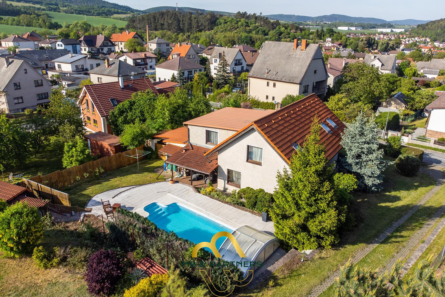 Prodej domu 232 m² s pozemkem 978 m²