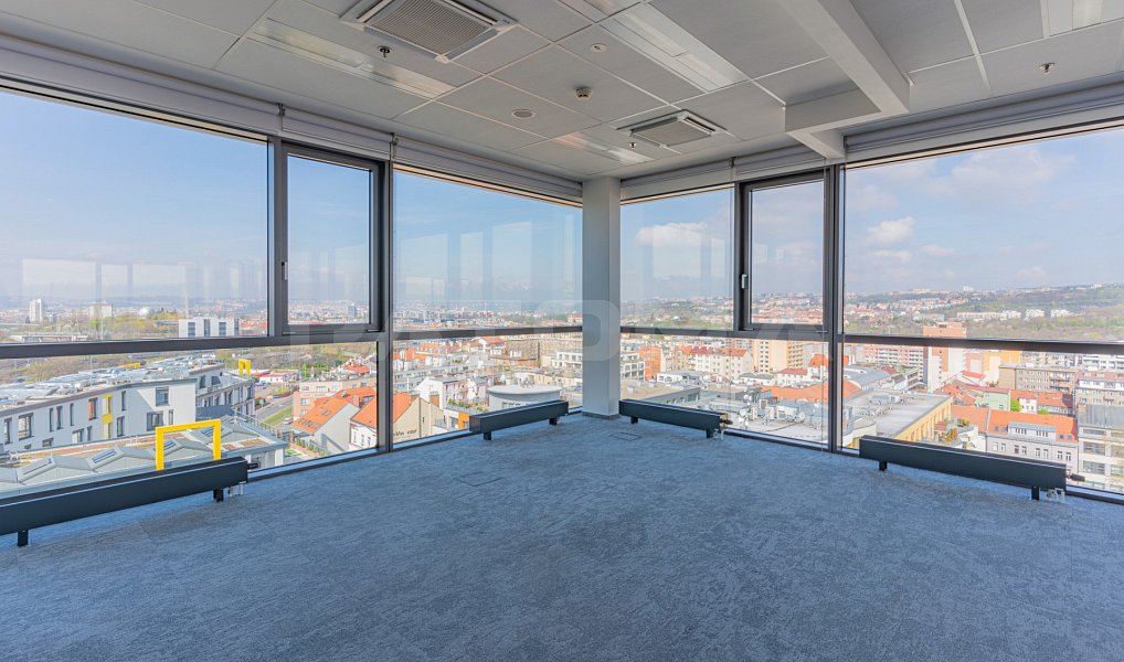 Pronájem kanceláře 645 m², Praha – náhled fotky 4