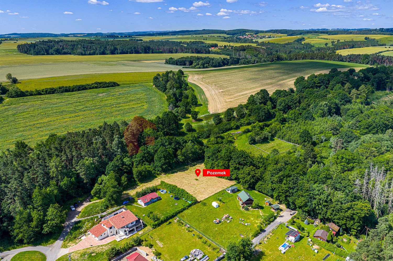 Prodej stavebního pozemku 1 187 m² – fotografie 2