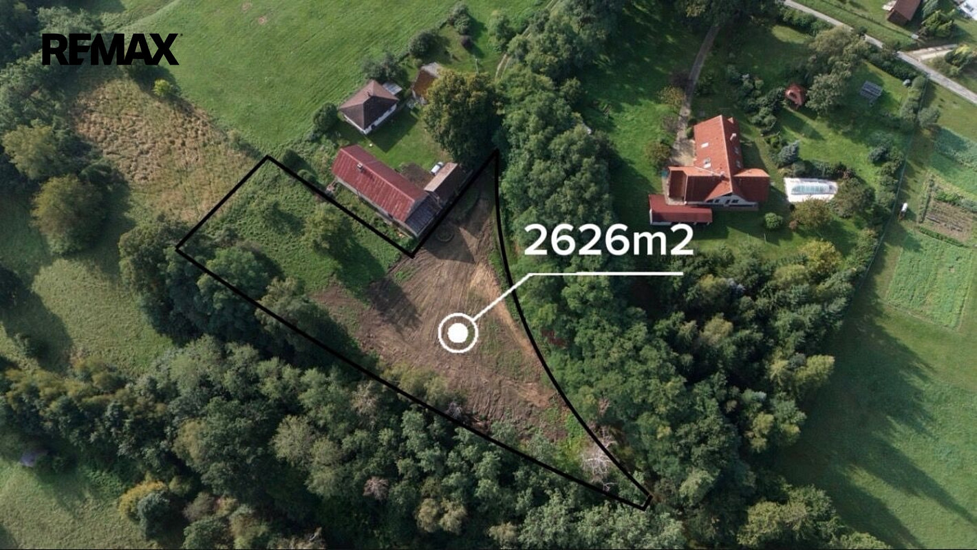 Prodej stavebního pozemku 2 626 m²