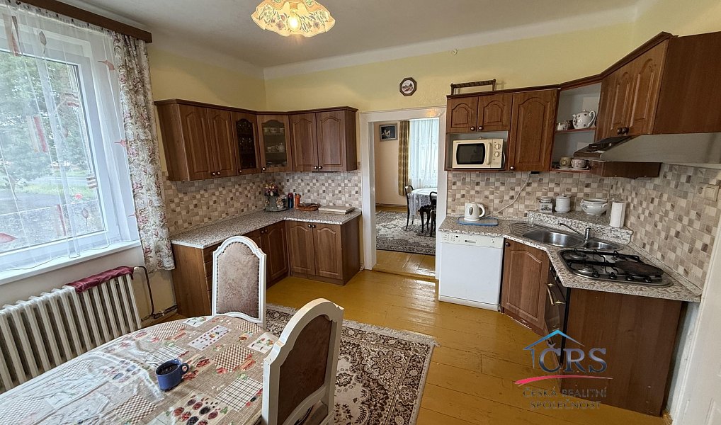 Prodej domu 112 m² s pozemkem 2 148 m², Dobroměřice – náhled fotky 3