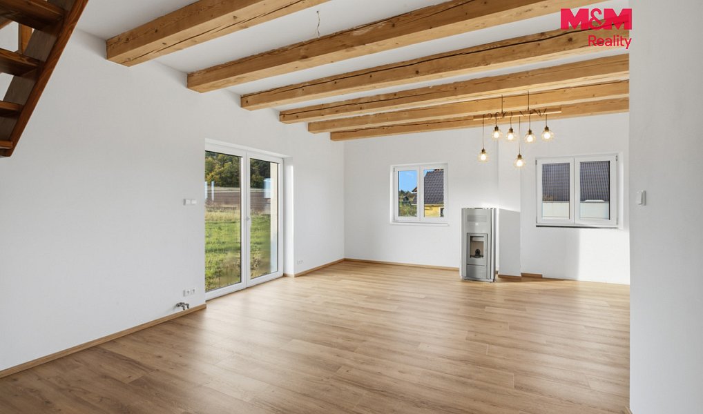 Prodej domu 130 m² s pozemkem 7 458 m², Senomaty – náhled fotky 4