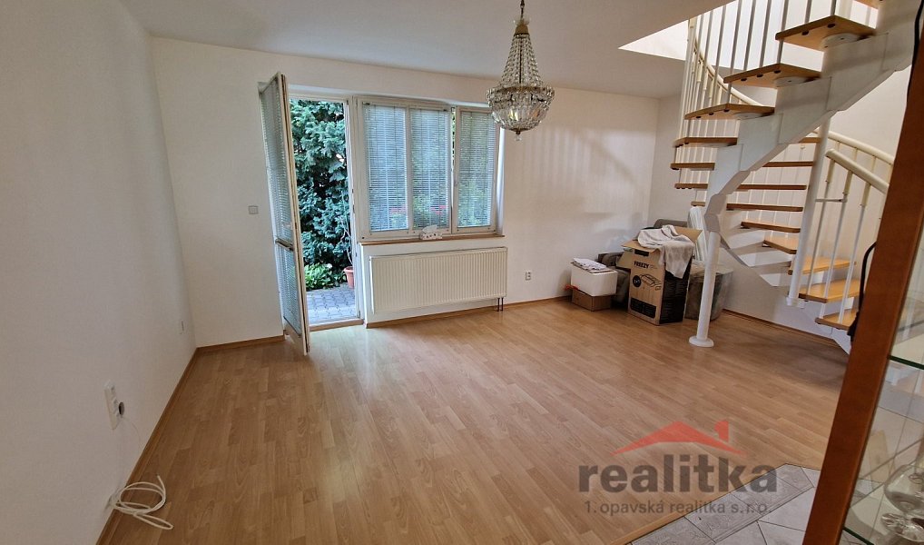 Pronájem domu 140 m² s pozemkem 370 m², Opava – náhled fotky 9