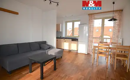 Pronájem bytu 2+kk 38 m², V tůních, Praha 2 - Nové Město