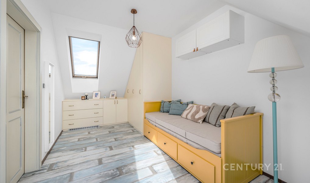 Prodej bytu 2+kk 45 m², Jesenice – náhled fotky 6