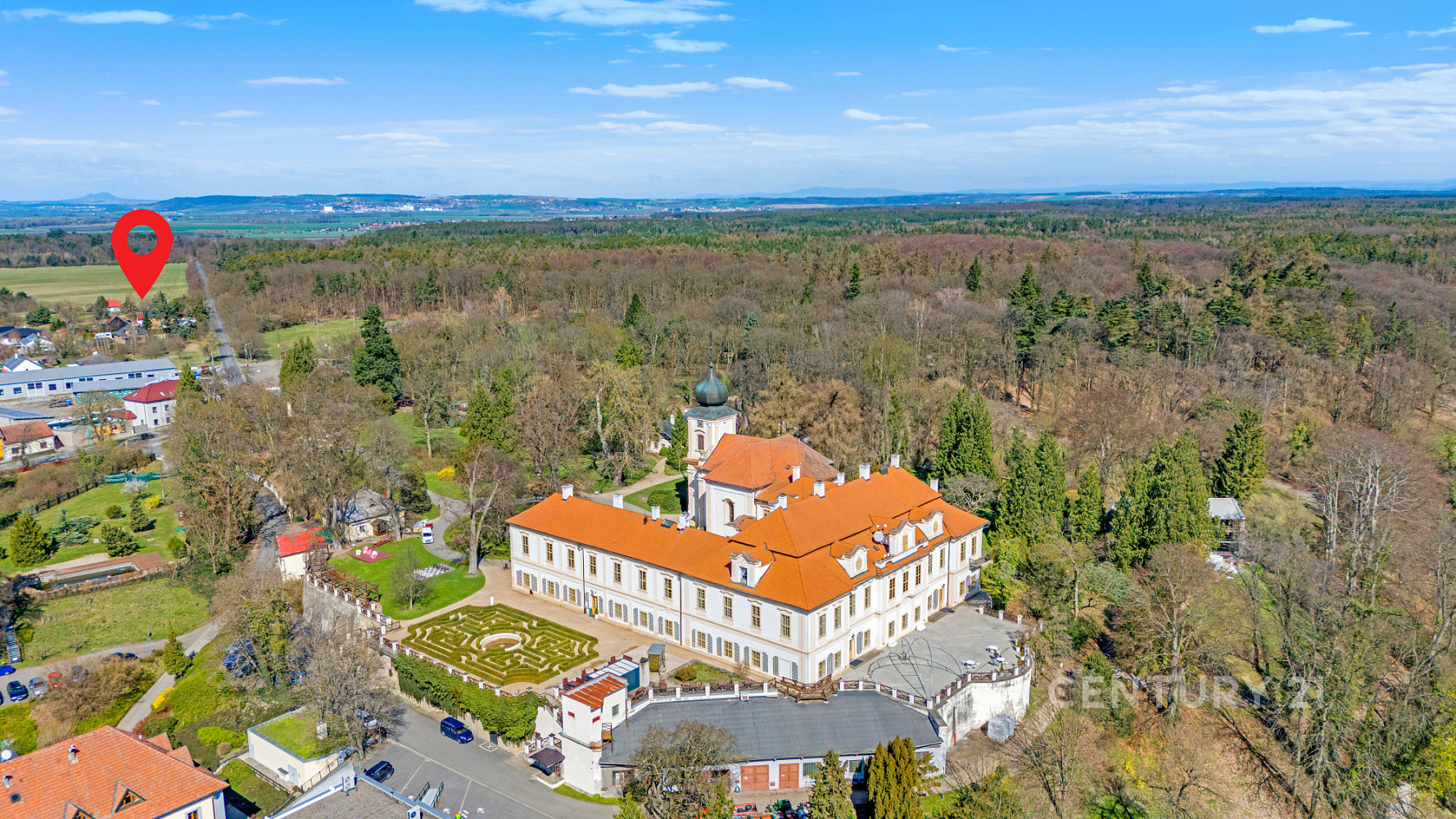 Prodej stavebního pozemku 2 504 m² – fotografie 2