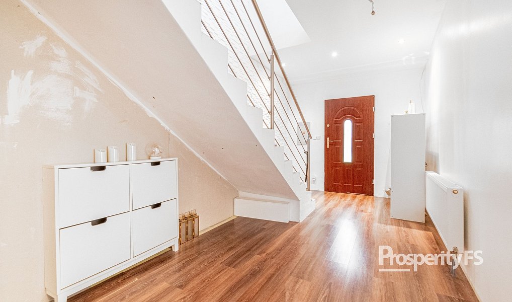 Prodej domu 290 m² s pozemkem 658 m², Kyselovice – náhled fotky 28