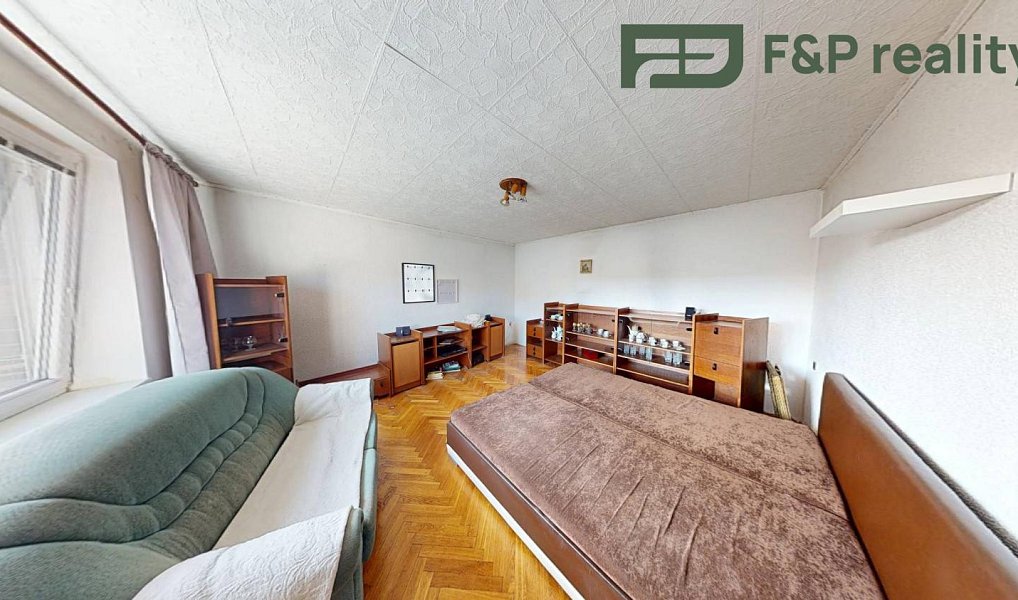 Prodej domu 215 m² s pozemkem 300 m², Žleby – náhled fotky 12