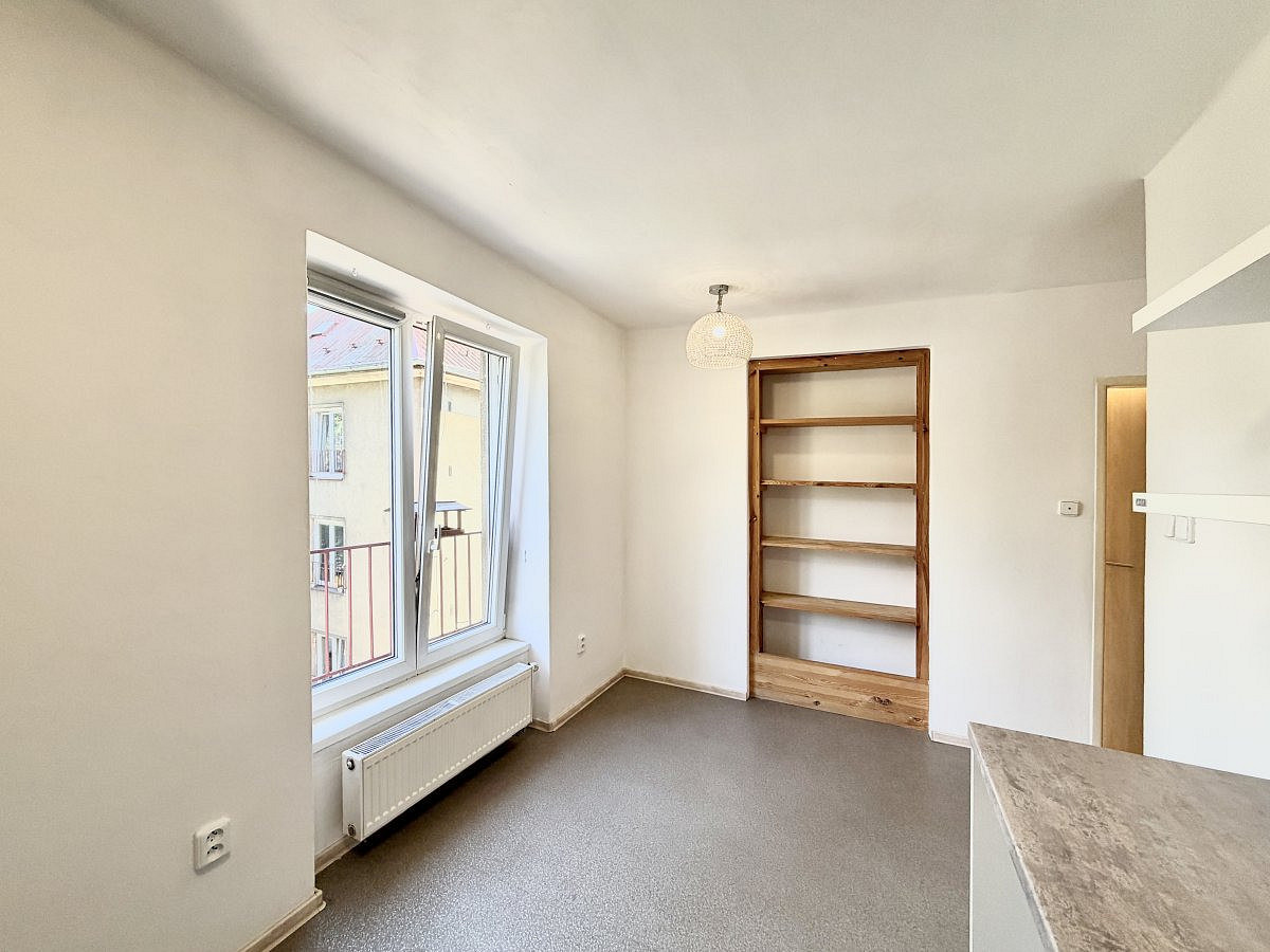 Pronájem bytu 2+1 63 m² — photo 3