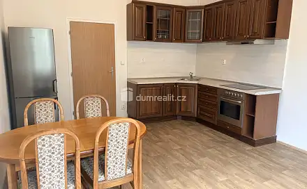 Pronájem bytu 2+kk 42 m², Národní třída, Hodonín