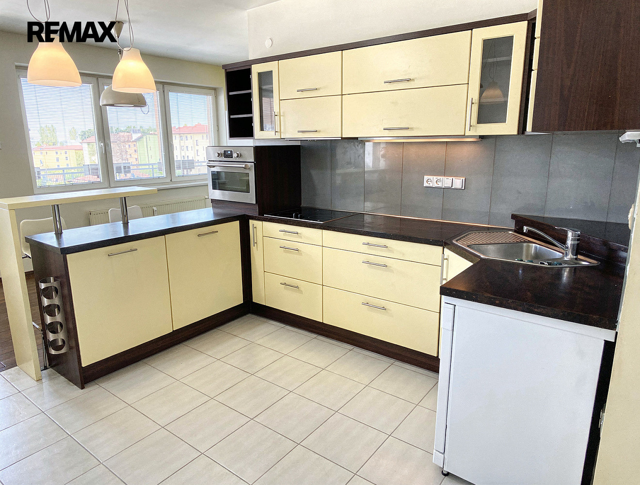 Pronájem bytu 2+kk 60 m² – fotografie 4