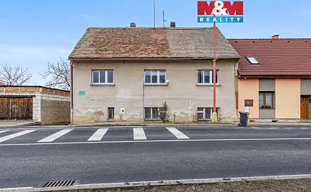 Prodej domu 272 m² s pozemkem 294 m², Zlatá Ulička, Líšťany, okres Louny