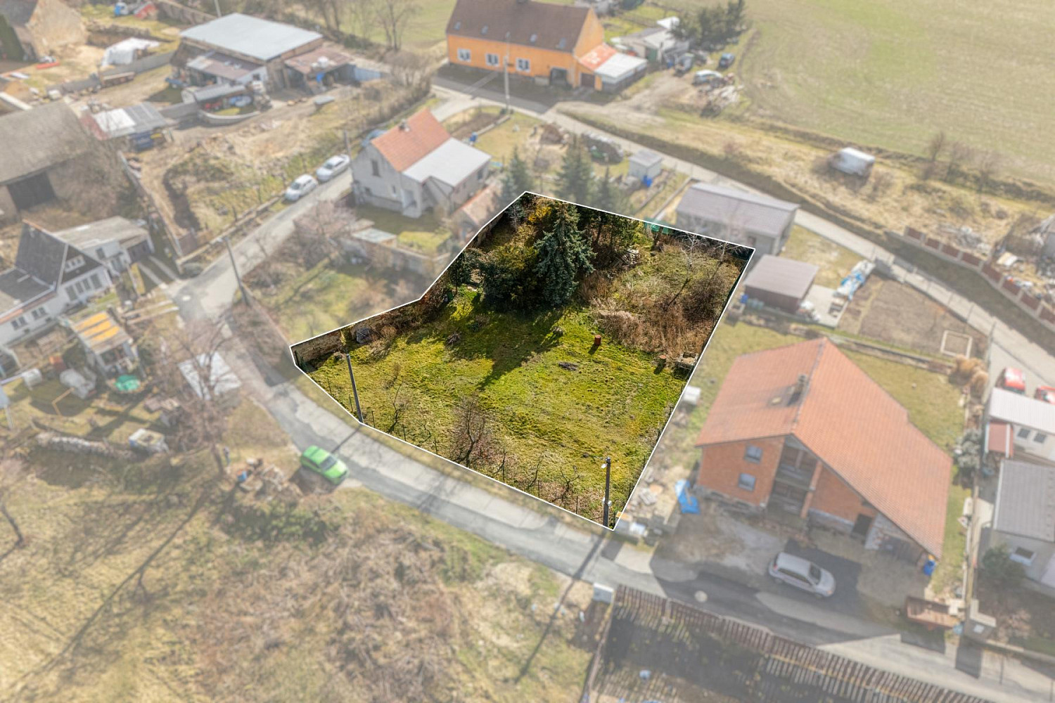Prodej stavebního pozemku 946 m² — photo 3