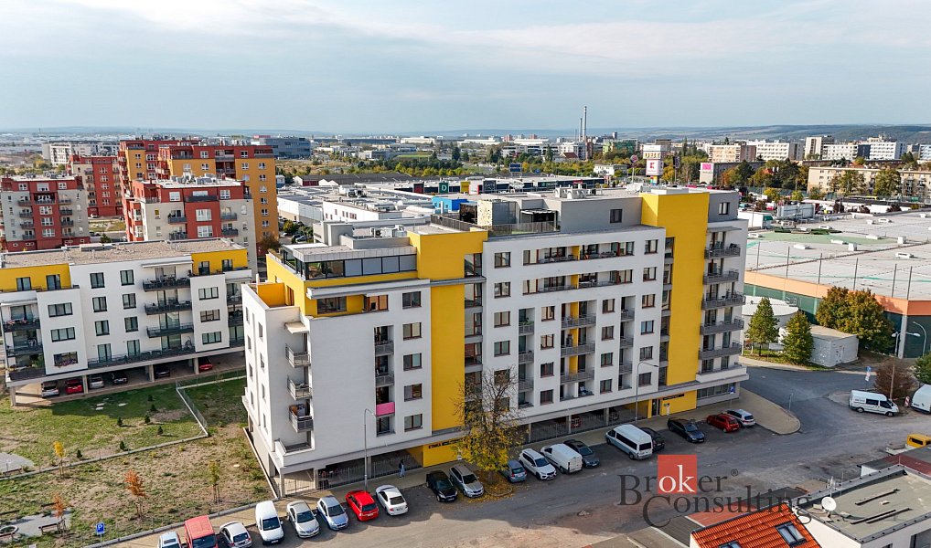 Pronájem bytu 1+kk, 36 m², Jižní Předměstí - Plzeň-město, Plzeň