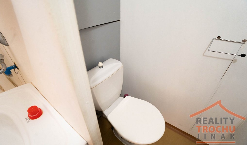 Prodej bytu 1+kk 32 m², Hradec Králové – náhled fotky 6