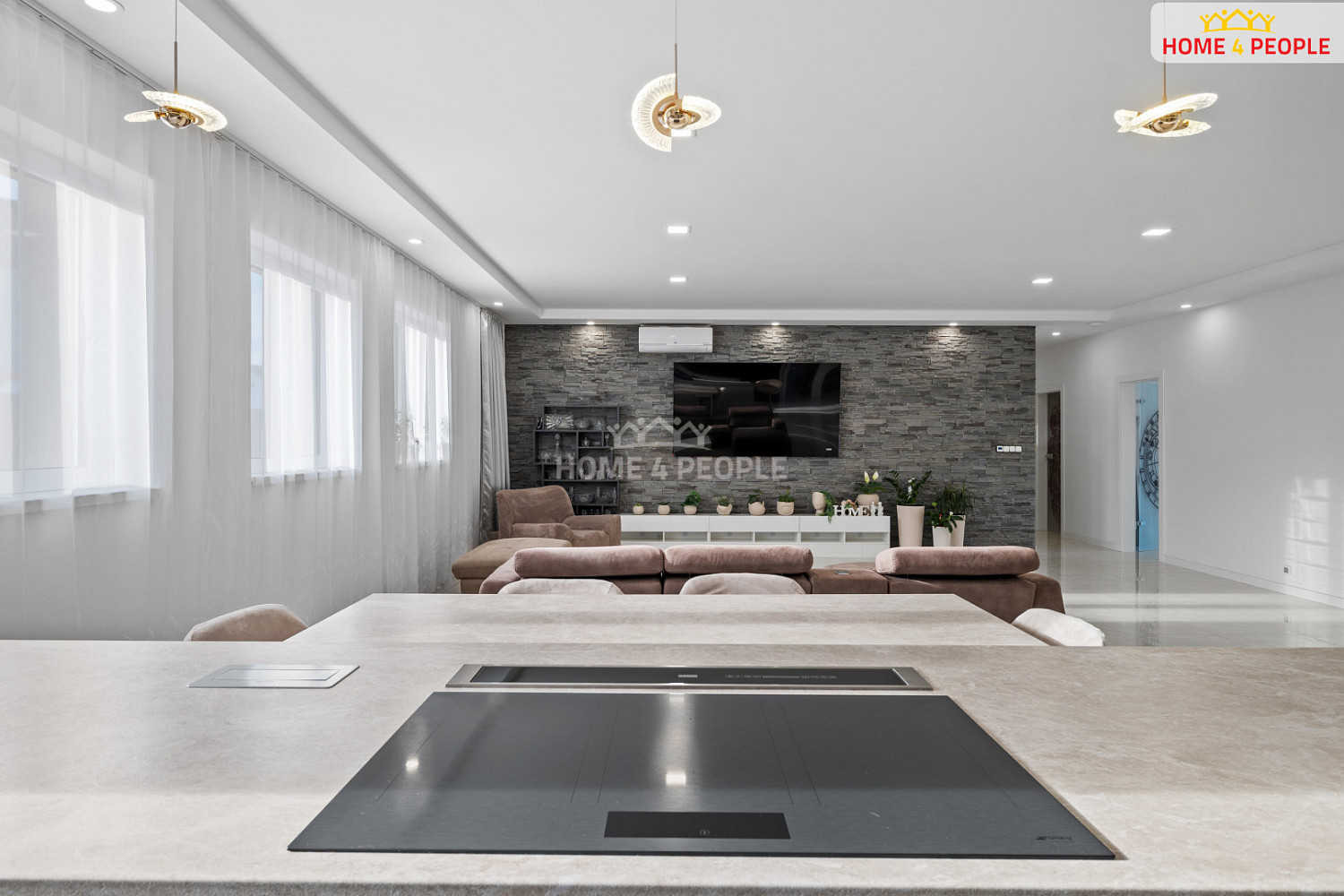 Prodej komerčního objektu (jiného typu) 166 m² — photo 3