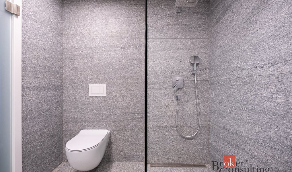 Prodej domu 214 m² s pozemkem 350 m², Trutnov – náhled fotky 8