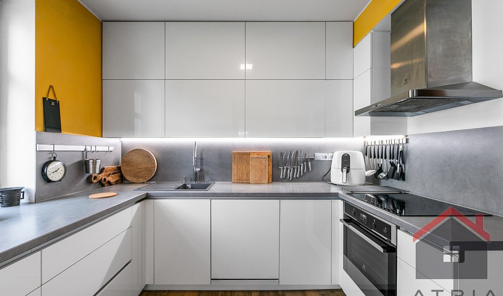 Prodej bytu 5+1 147 m², Plzeň – náhled fotky 2