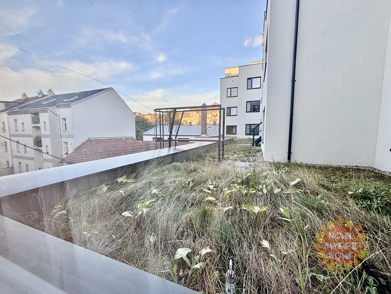 Pronájem bytu 1+kk 29 m² – fotografie 3