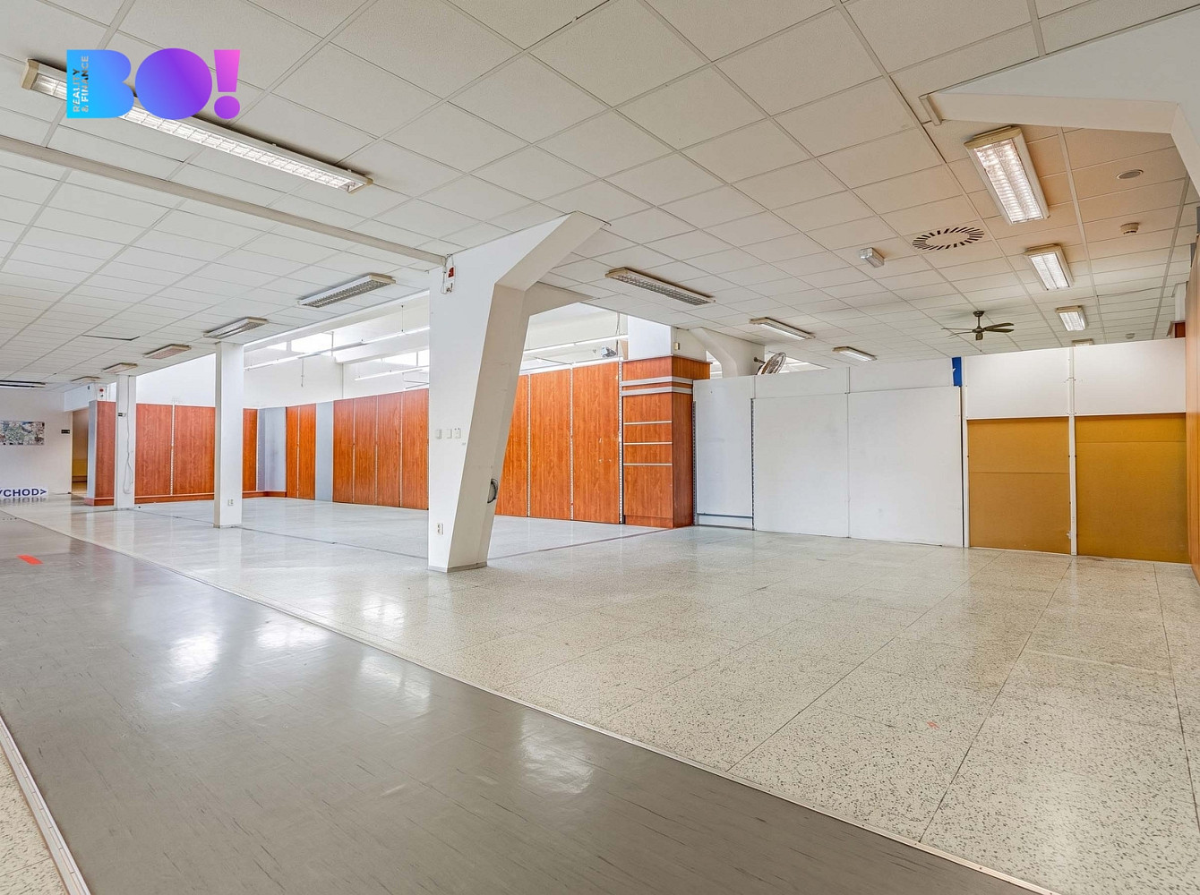 Pronájem obchodních prostor 75 m² – fotografie 2