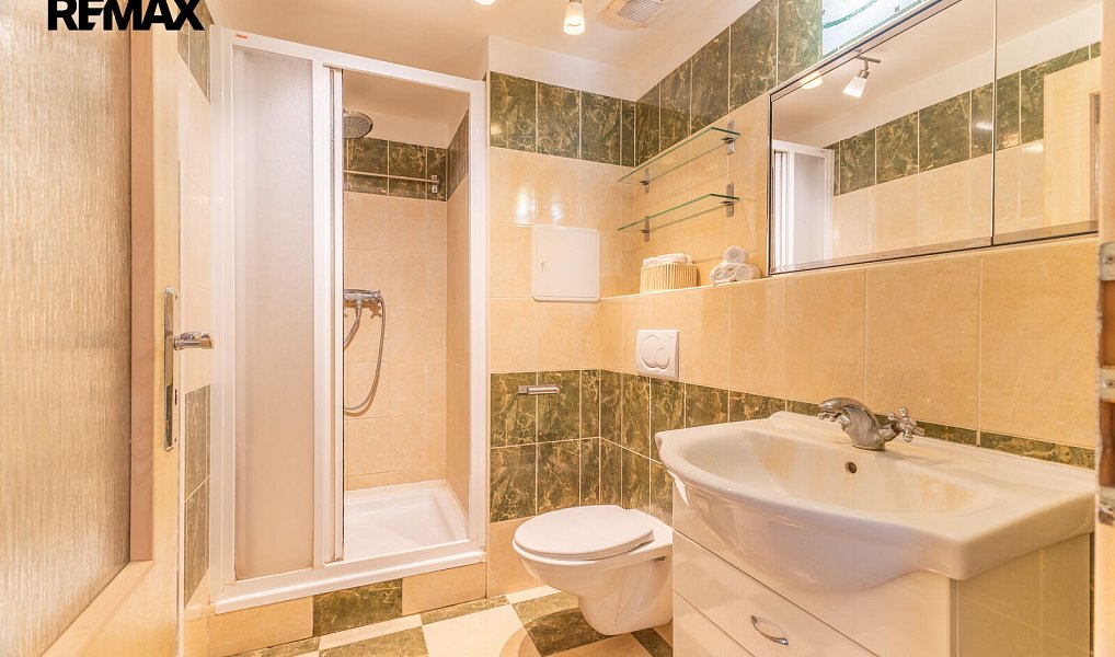 Prodej bytu 2+kk 43 m², Dobřichovice – náhled fotky 16