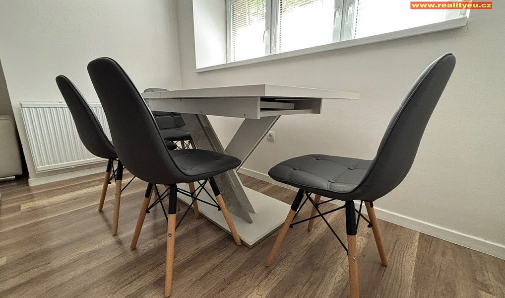 Prodej nájemního domu, činžáku 460 m², Hradec Králové – náhled fotky 14