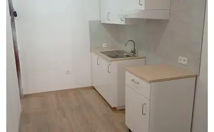 Pronájem bytu 2+1 45 m², Na Babí, Police nad Metují, okres Náchod
