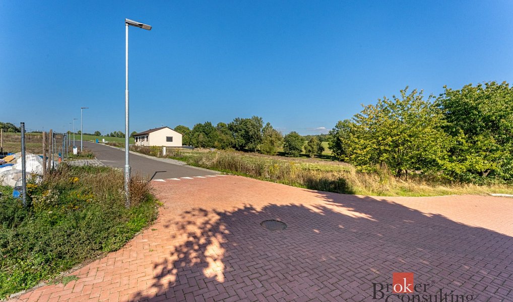 Prodej stavebního pozemku 973 m², Domašov u Šternberka – náhled fotky 13