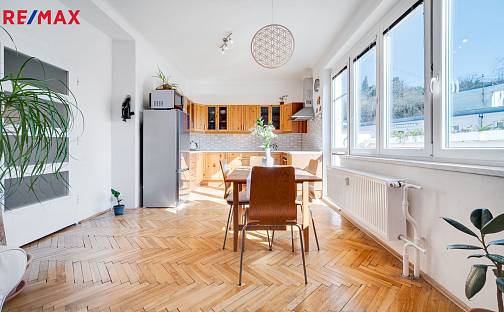 Pronájem bytu 2+kk 51 m², Dvorecké náměstí, Praha 4 - Podolí