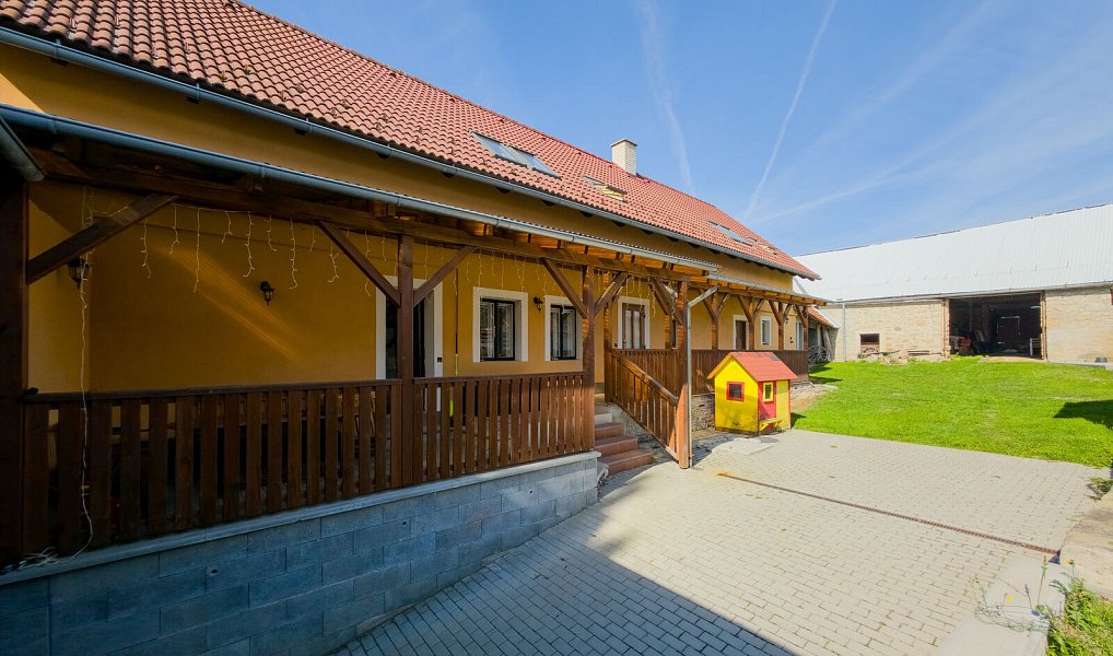 Prodej domu 222 m² s pozemkem 779 m², Český Rudolec – náhled fotky 33