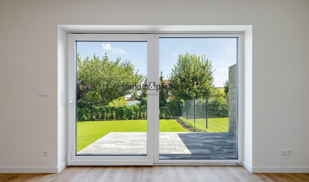 Pronájem domu 193 m² s pozemkem 468 m², Bašť – náhled fotky 8