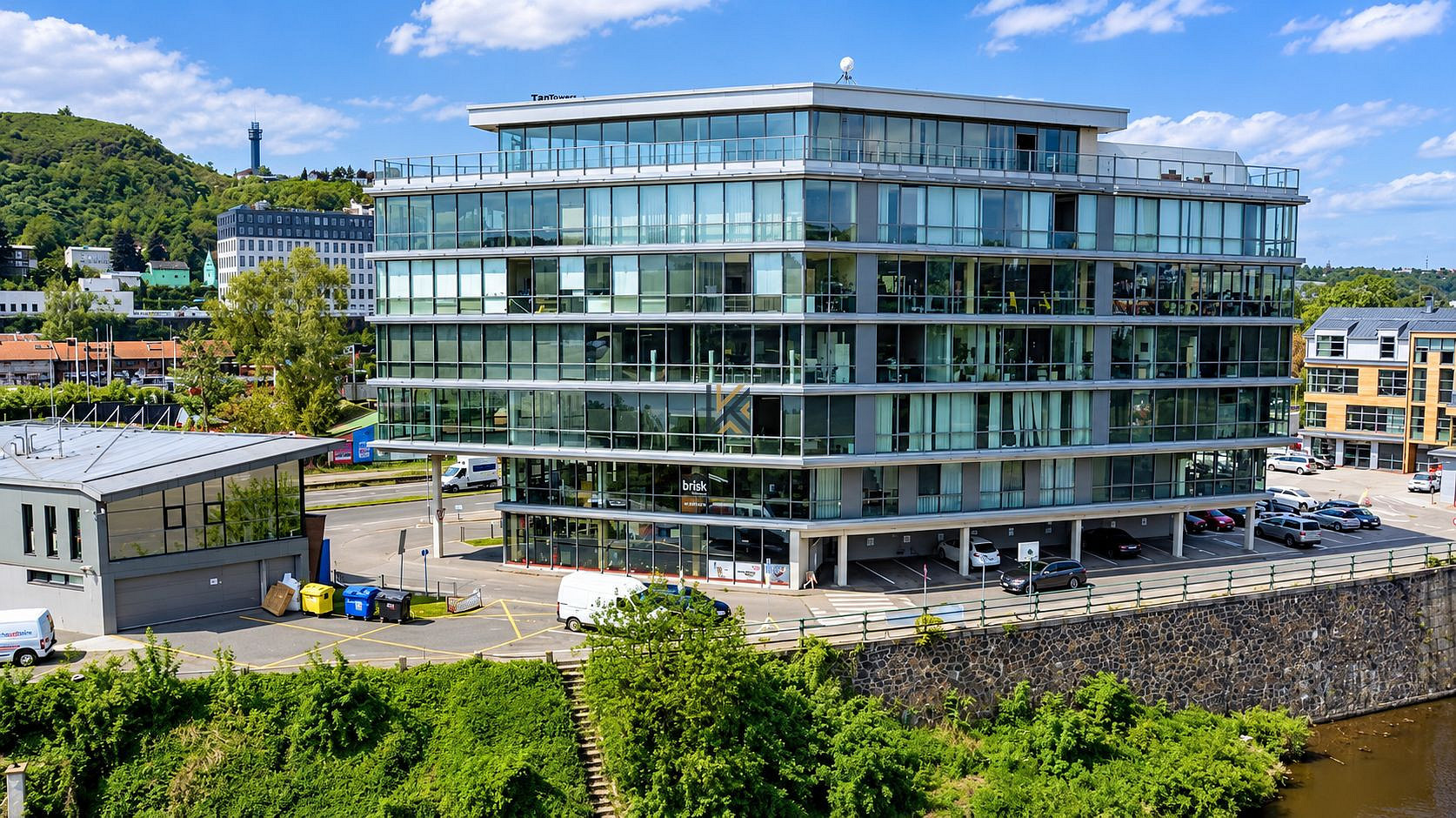 Pronájem kanceláře 52 m² – fotografie 4