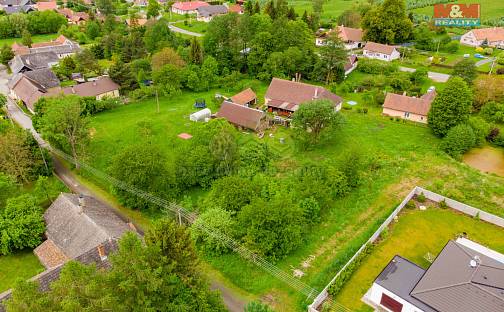Prodej stavebního pozemku 1 479 m², Skřípov, okres Prostějov