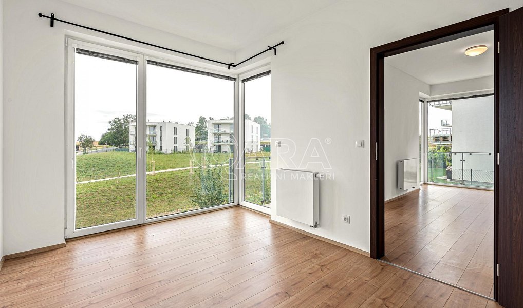 Prodej bytu 3+kk 81 m², Jinočany – náhled fotky 5
