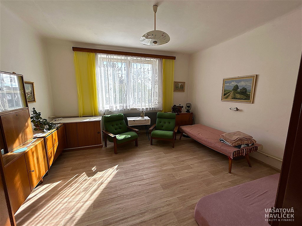 Prodej domu 157 m² s pozemkem 1 282 m² - Widok 6
