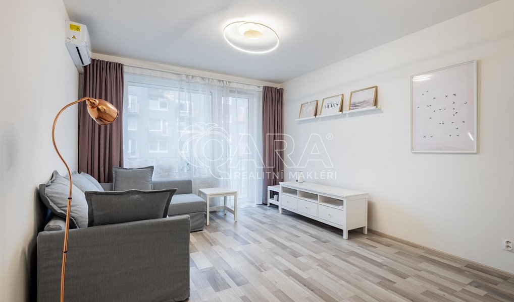 Pronájem bytu 3+kk 83 m², Praha – náhled fotky 10