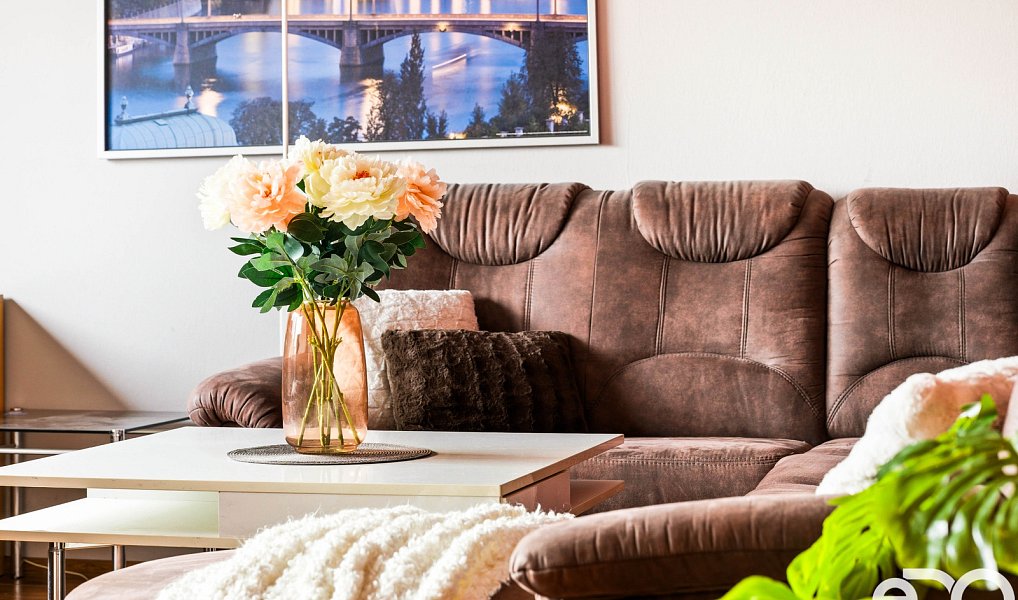 Prodej bytu 3+1 95 m², Praha – náhled fotky 2