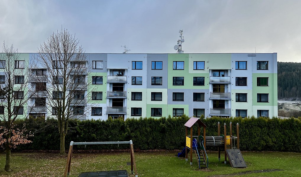 Pronájem bytu 2+1 63 m², Poniklá – náhled fotky 17