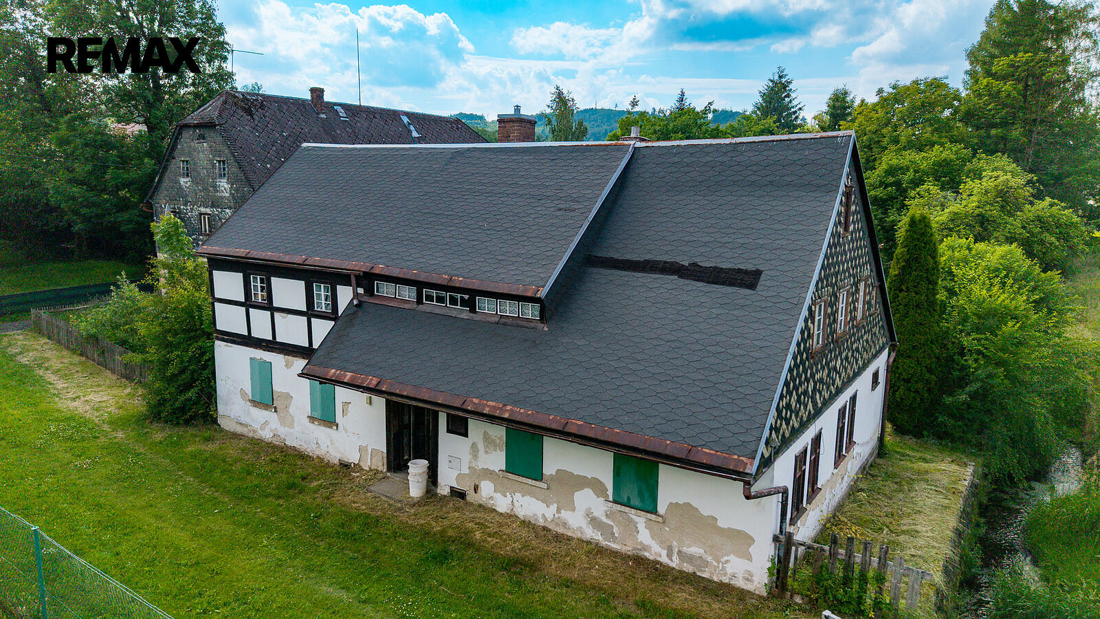Prodej domu 193 m² s pozemkem 830 m²