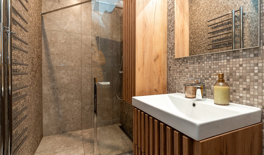Prodej bytu 2+kk 70 m², Jáchymov – náhled fotky 2