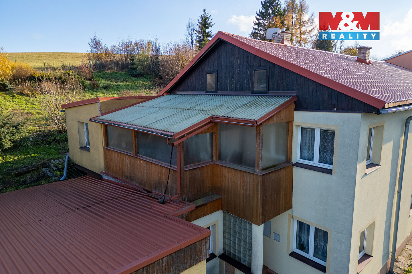 Prodej domu 300 m² s pozemkem 1 050 m² — photo 2