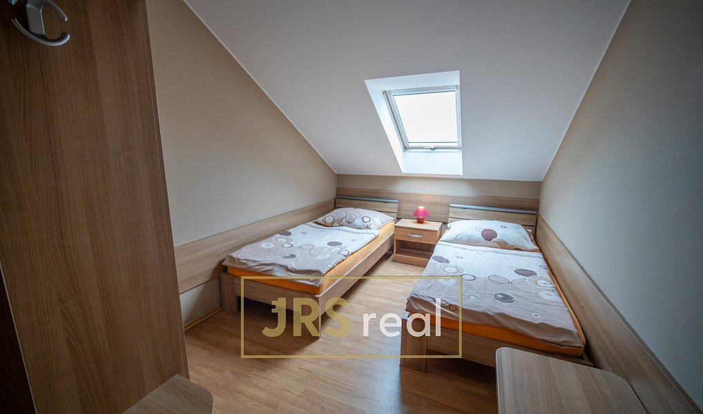 Prodej ubytovacího objektu 468 m², Čejkovice – náhled fotky 21