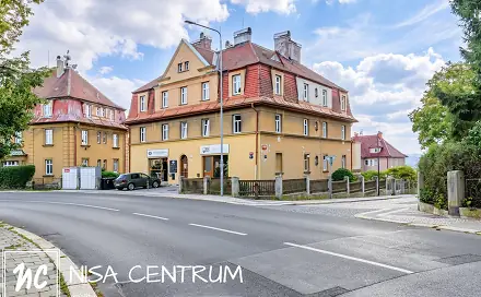 Pronájem bytu 1+1 40 m², nám. Žižkovo, Liberec - Liberec I-Staré Město