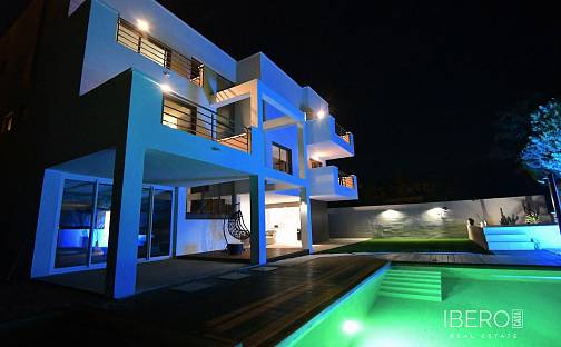 Prodej domu 359 m² s pozemkem 579 m², Aguadulce, Španělsko