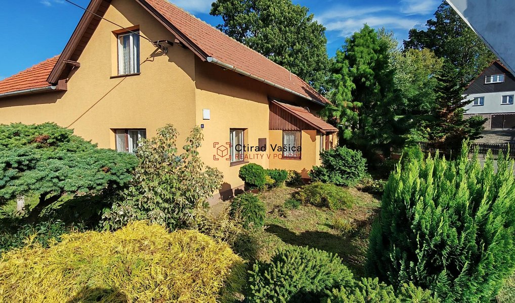 Prodej domu 200 m² s pozemkem 1 750 m², Vražné – náhled fotky 2