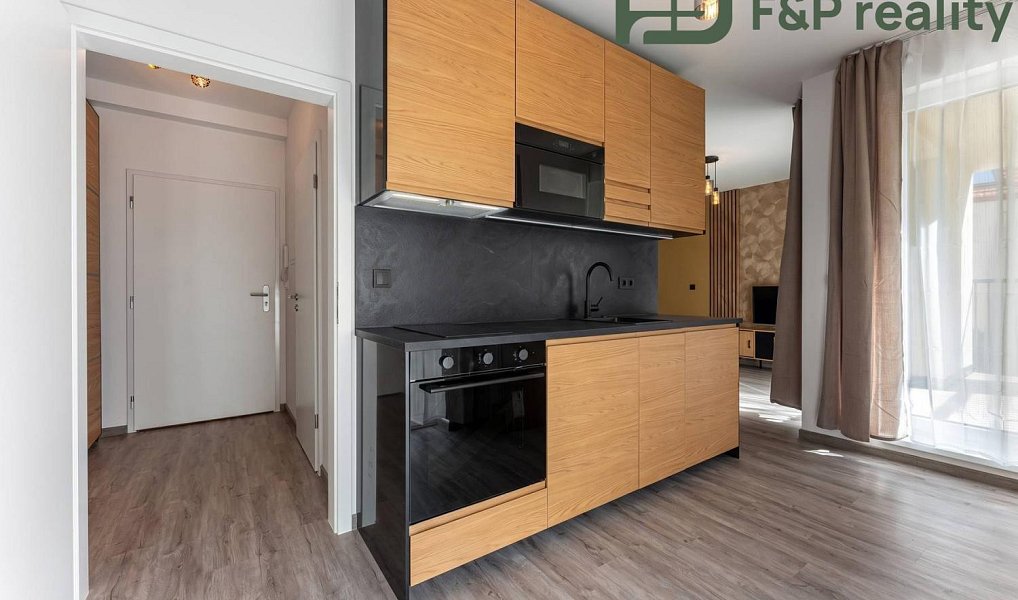Pronájem bytu 1+1 39 m², Český Brod – náhled fotky 3