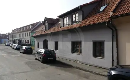 Prodej nájemního domu, činžáku 450 m², Staré Město, Netolice, okres Prachatice