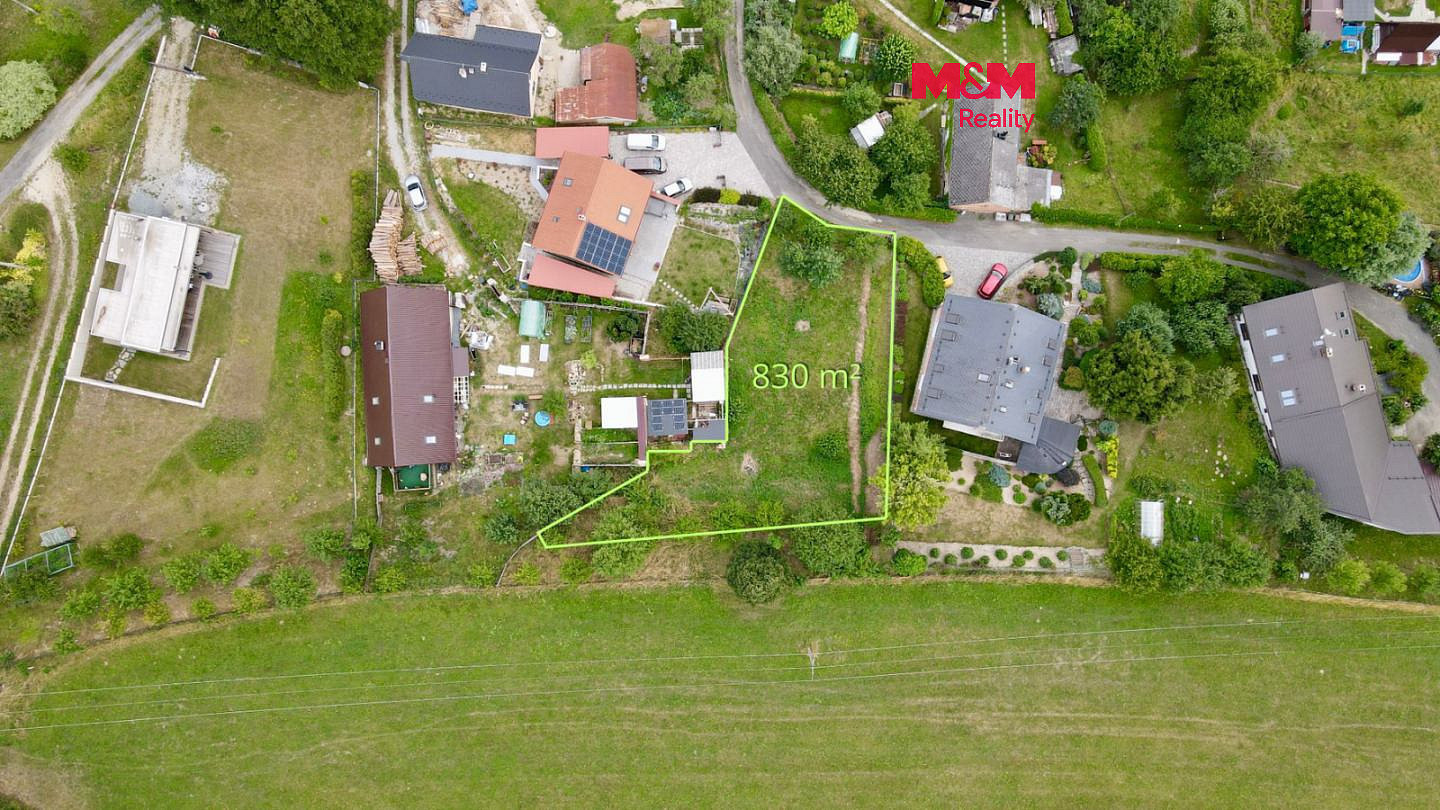Prodej stavebního pozemku 830 m²